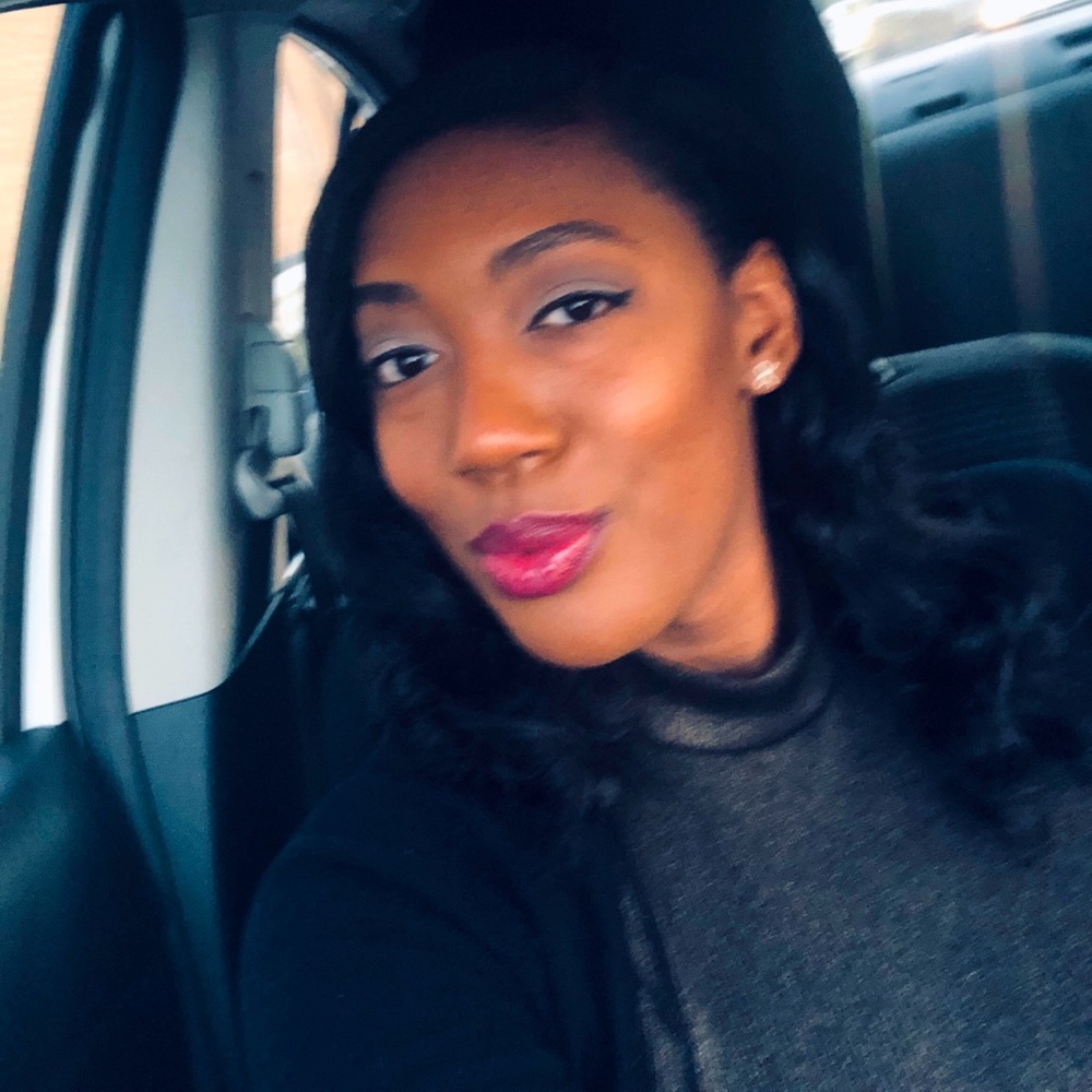 Meet your Posher, Lanae